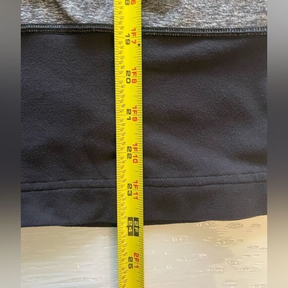 Lululemon athletica heathered black/gray half zip pullover - Picture 6 of 7